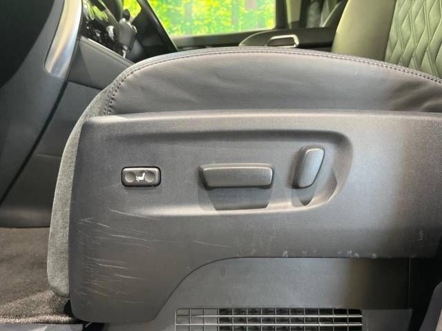 Toyota ALPHARD HYBRID 2017-10 196026-6