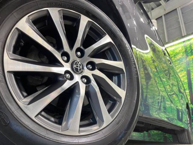 Toyota ALPHARD HYBRID 2017-10 196026-12