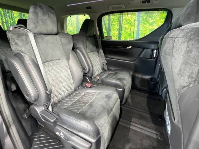 Toyota ALPHARD HYBRID 2017-10 196026-8