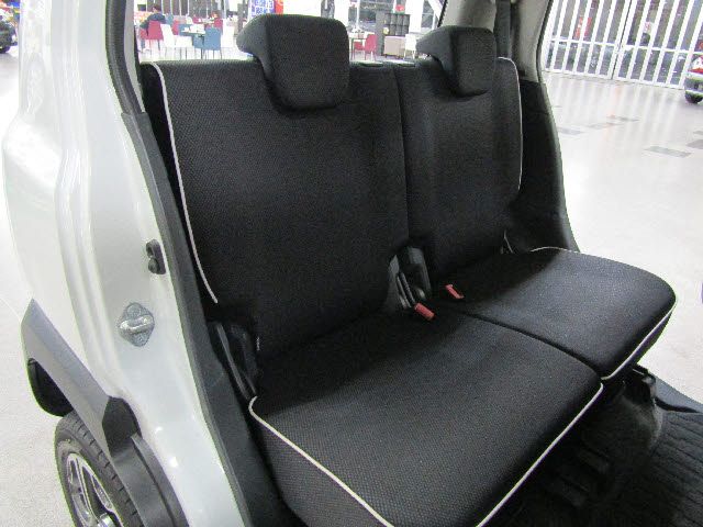 Mazda FLAIR CROSSOVER 2014-04 187507-3