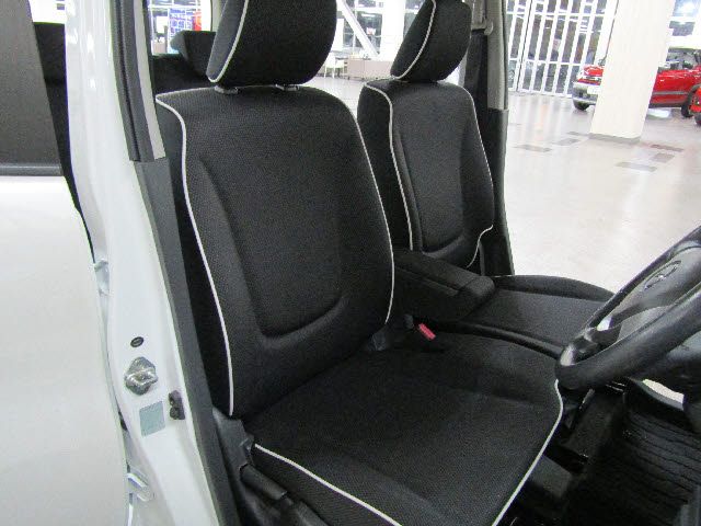 Mazda FLAIR CROSSOVER 2014-04 187507-9