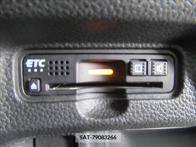 Honda N BOX CUSTOM 2019-03 307008-11