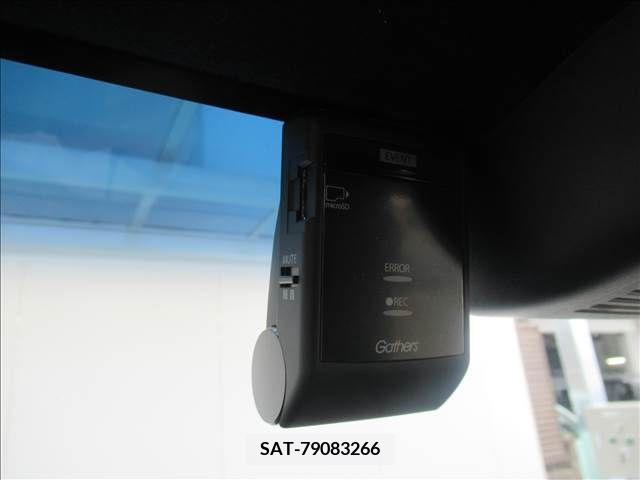 Honda N BOX CUSTOM 2019-03 307008-10