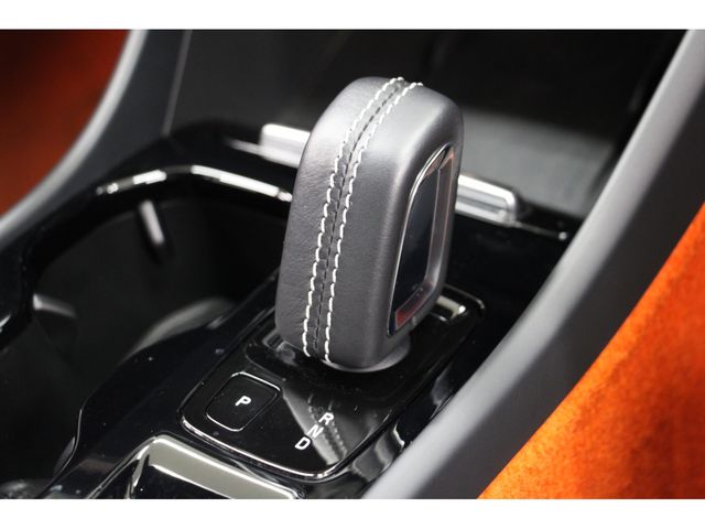 Volvo XC40 2021-05 14397-4