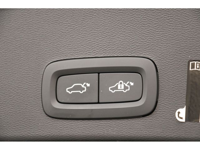 Volvo XC40 2021-05 14397-18