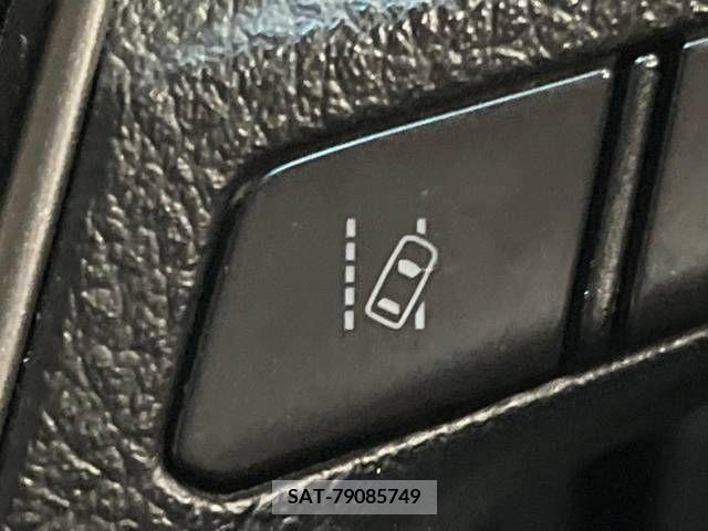 Toyota ALPHARD 2018-07 378354-6