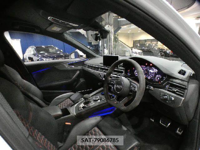 Audi RS4 2019-02 339968-11