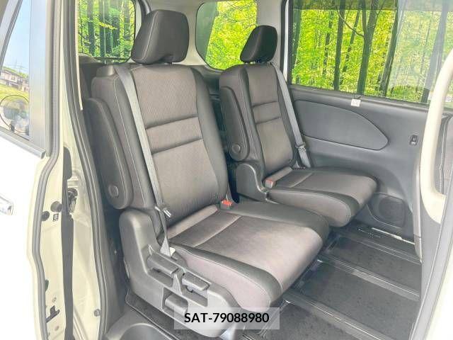 Nissan SERENA 2019-06 376951-9