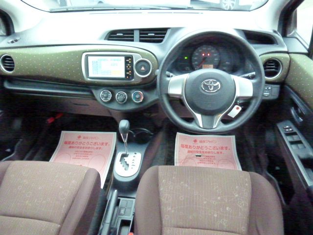 Toyota VITZ 2011-03 473-1
