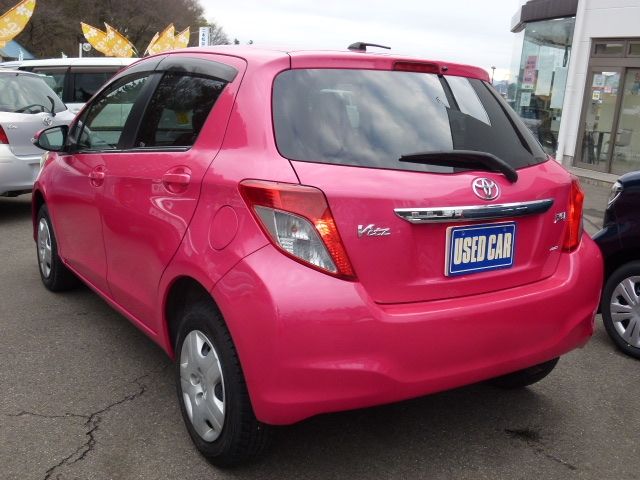 Toyota VITZ 2011-03 473-2