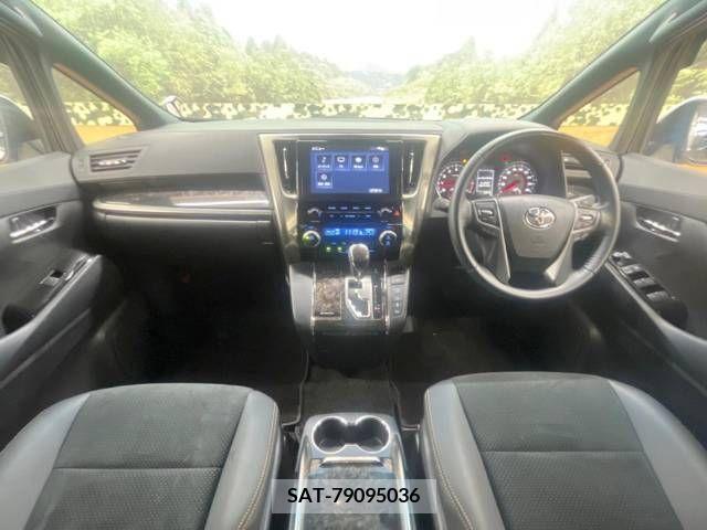 Toyota ALPHARD 2021-08 377292-1