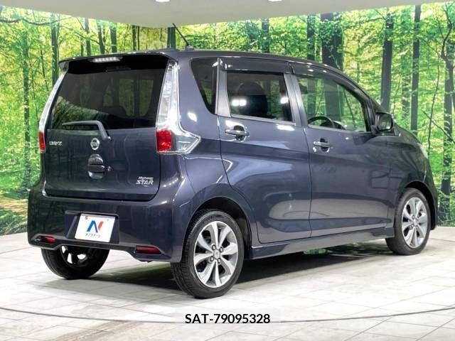 Nissan DAYZ 2013-11 353550-17