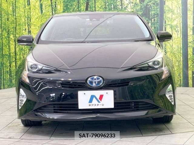 Toyota PRIUS 2016-05 380541-14