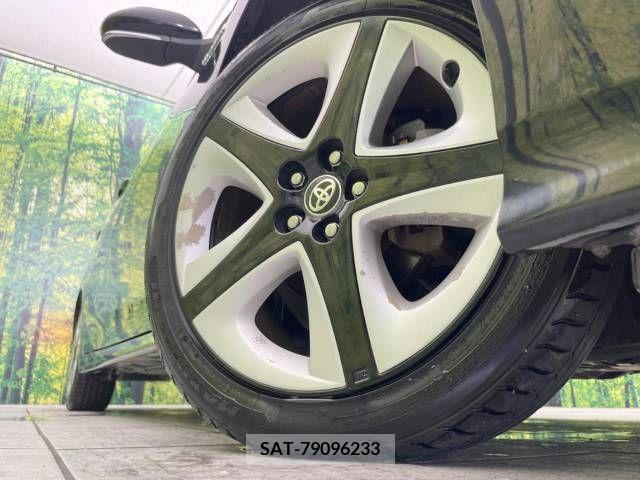 Toyota PRIUS 2016-05 380541-13