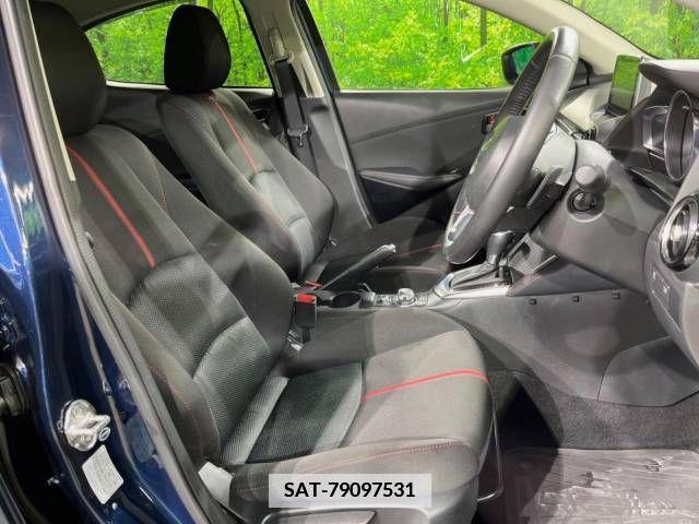 Mazda DEMIO 2016-05 345330-8
