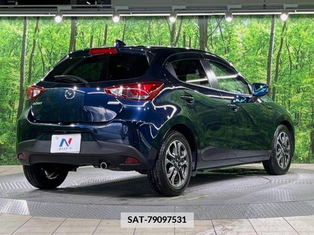 Mazda DEMIO 2016-05 345330-17