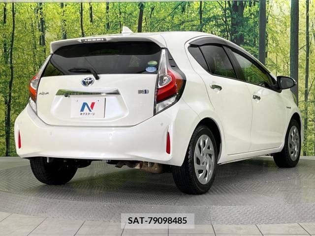 Toyota AQUA 2019-03 237769-17