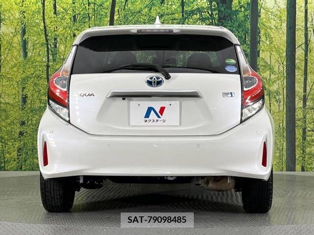 Toyota AQUA 2019-03 237769-15