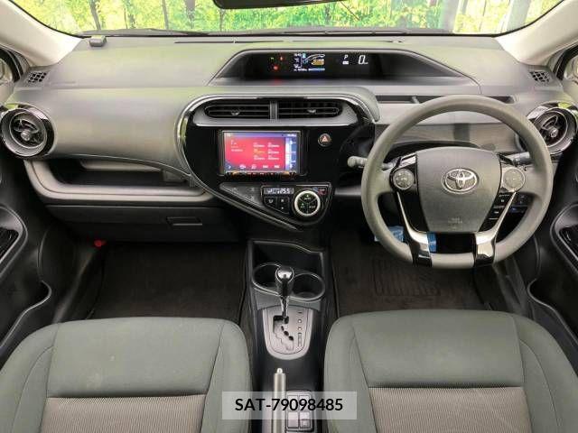Toyota AQUA 2019-03 237769-1