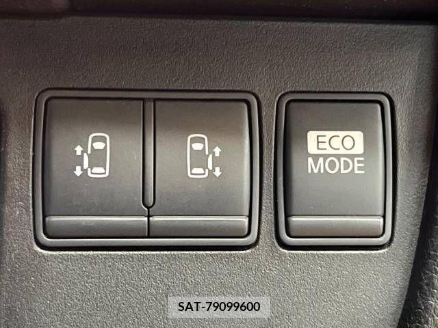 Nissan SERENA 2011-12 324898-4
