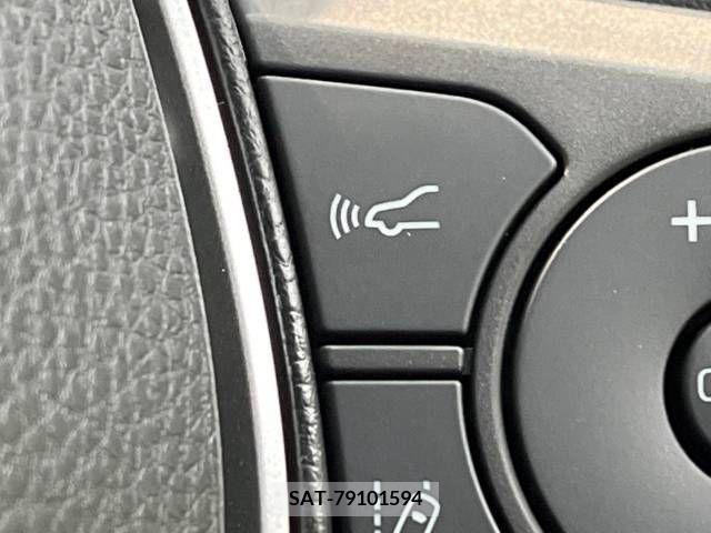 Toyota COROLLA CROSS 2023-04 264630-3