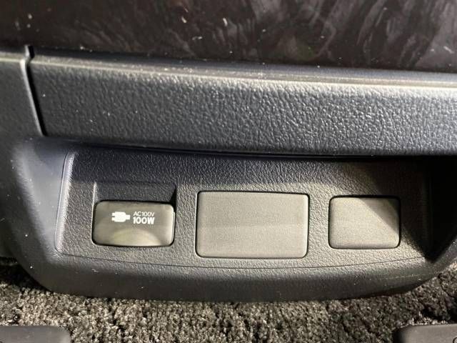 Toyota ALPHARD 2020-11 18032-8