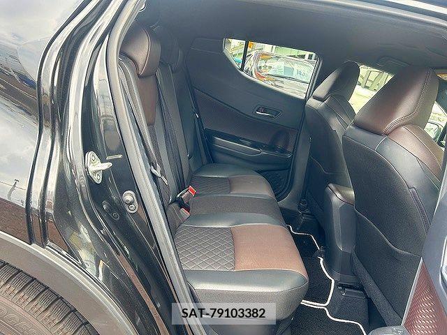 Toyota C-HR 2018-03 357795-9