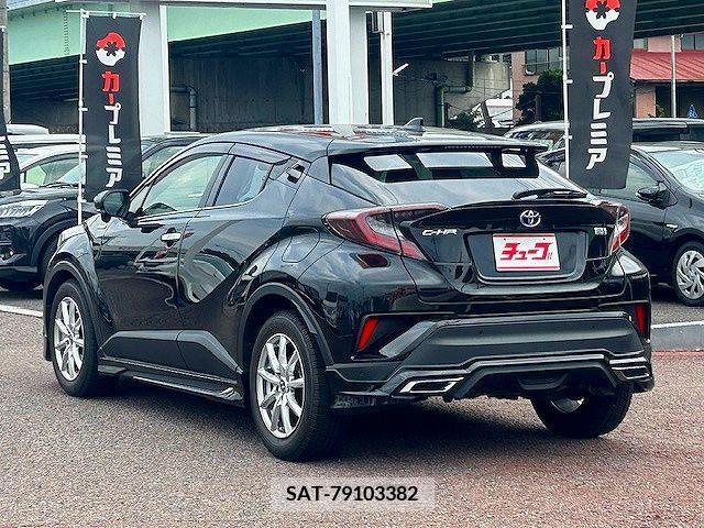 Toyota C-HR 2018-03 357795-8