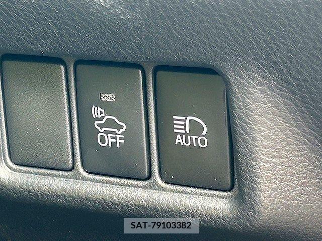 Toyota C-HR 2018-03 357795-16