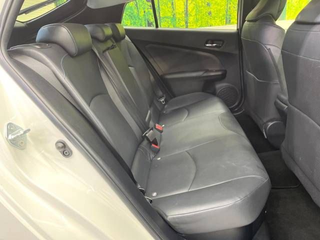 Toyota PRIUS 2017-11 196010-9
