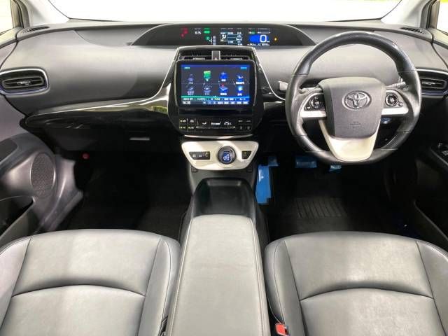 Toyota PRIUS 2017-11 196010-1