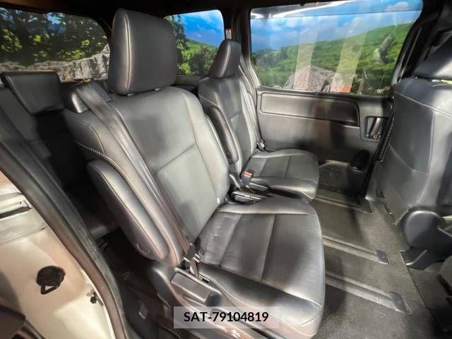 Toyota ESQUIRE 2016-12 268568-8
