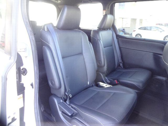 Toyota ESQUIRE 2016-03 28917-7
