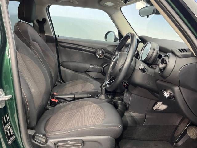 Bmw MINI 2019-01 190917-9