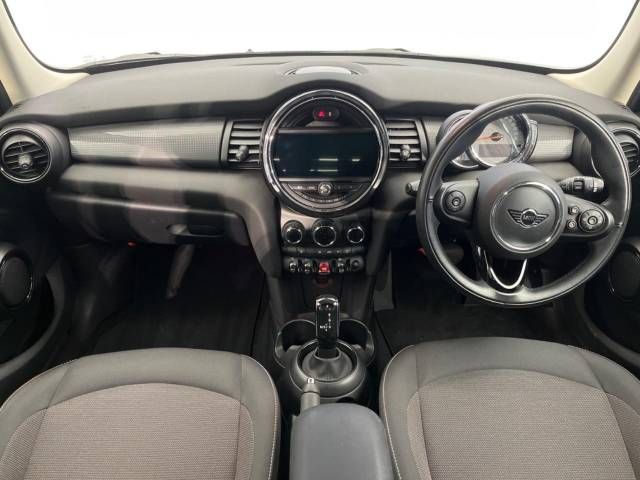 Bmw MINI 2019-01 190917-1