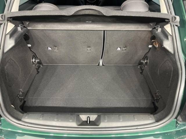 Bmw MINI 2019-01 190917-18