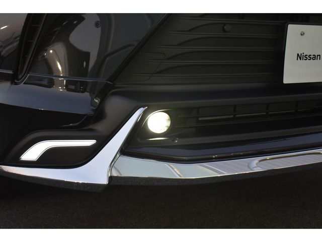 Toyota HARRIER 2023-03 185452-24