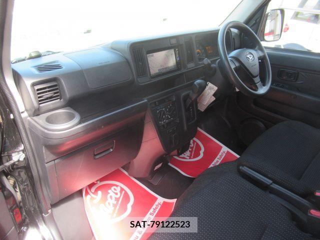 Daihatsu HIJET CARGO 2017-12 271818-5