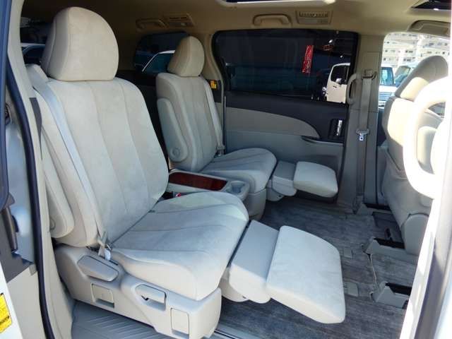 Toyota ESTIMA 2012-01 189477-24