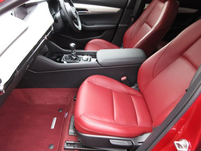 Mazda MAZDA3 2021-03 19154-22