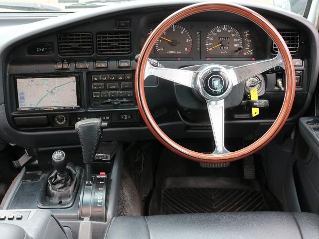 Toyota LAND CRUISER 1994-01 3541-1