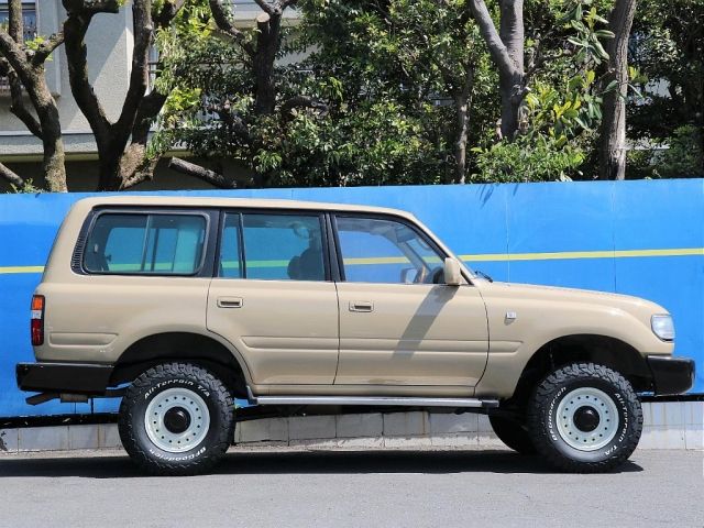 Toyota LAND CRUISER 1994-01 3541-3