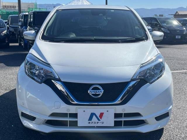 Nissan NOTE 2018-08 15982-14