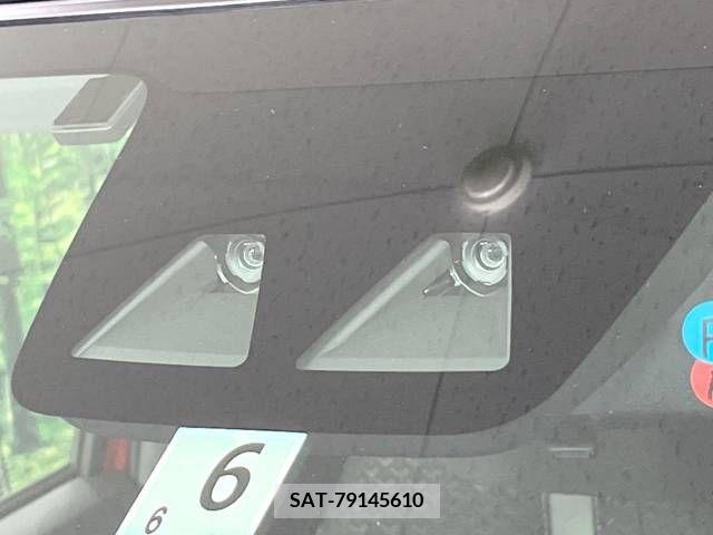 Daihatsu ROCKY 2021-06 283538-4