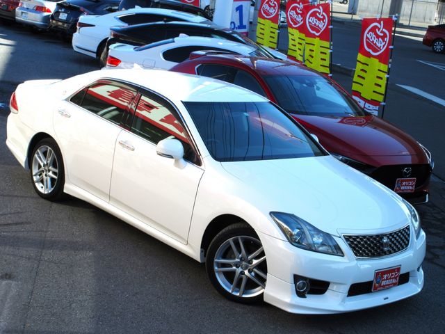 Toyota CROWN SEDAN 2010-08 181882-5