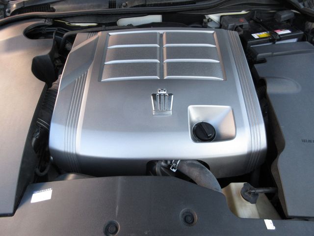 Toyota CROWN SEDAN 2010-08 181882-29