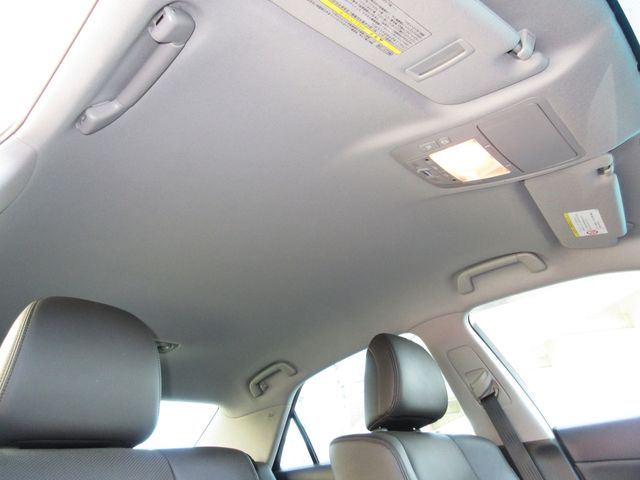 Toyota CROWN SEDAN 2010-08 181882-11
