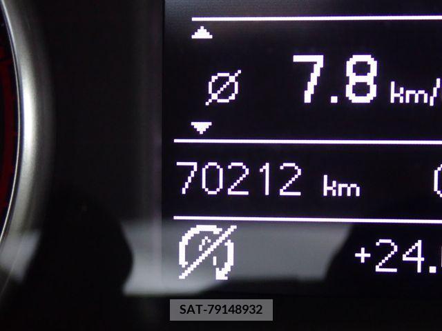 Audi A1 2018-01 261307-12