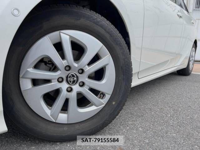 Toyota PRIUS 2017-11 351408-13