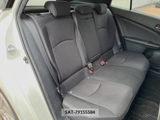 Toyota PRIUS 2017-11 351408-9